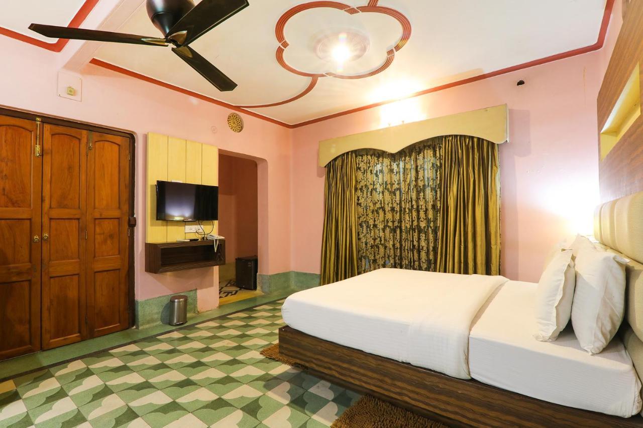 Fabhotel East View Varanasi Exteriör bild
