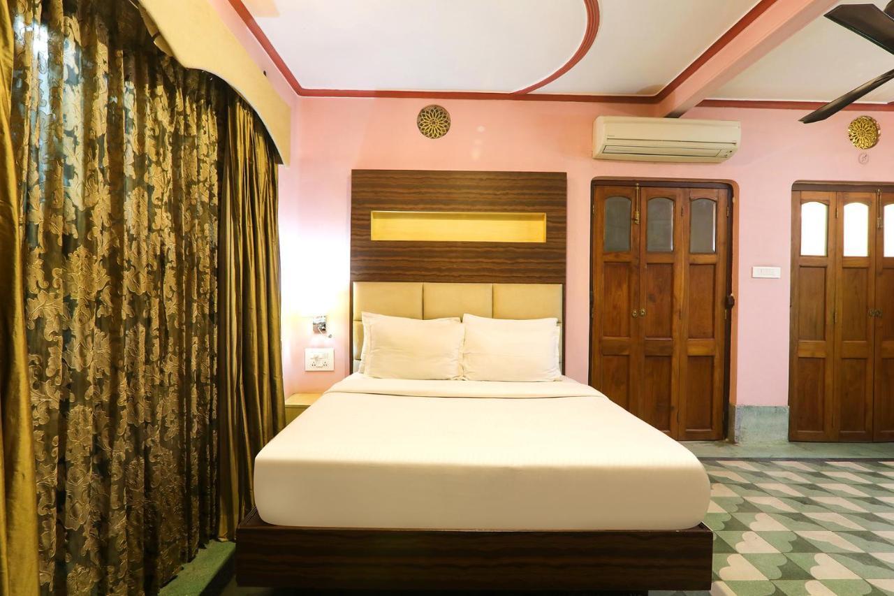 Fabhotel East View Varanasi Exteriör bild