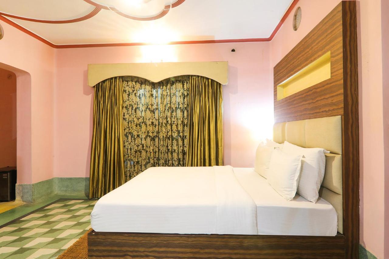 Fabhotel East View Varanasi Exteriör bild